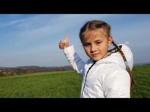 Piosenka dla dzieci - Bóg jest tu - "z pokazywaniem" - Lena Sobczyk - podkład - Jangok