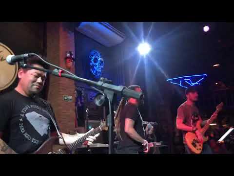 Hallowed Be Thy Name (Iron Maiden) - Banda Hot Rocks (cover) Café Piu Piu SIM1 XT-1 Kemper Profiler