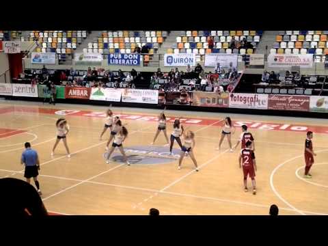 Cheerleaders Umacon 21-04-13 - Bata Bata