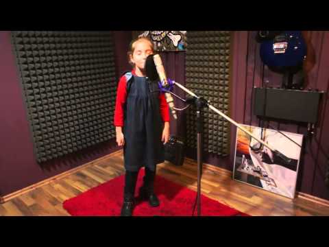 Alexandra Deliu   Titanium David Guetta feat  Sia cover)