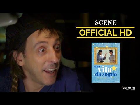 UNA VITA DA SOGNO - (Scena Film) - "La topa" con Ceccherini e Paci