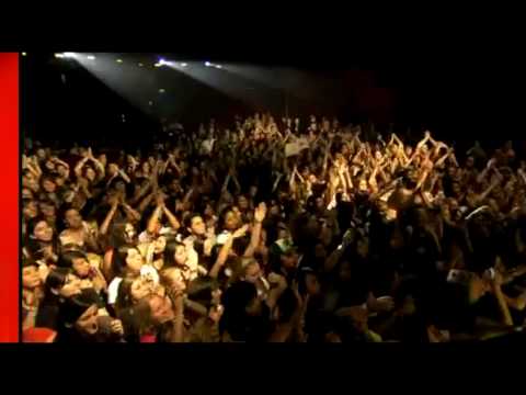 Jonas Brothers Live on Walmart Soundcheck-"Poison Ivy" FULL