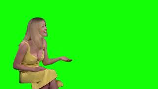 Sydney Sweeney "why is this so accurate?" green screen