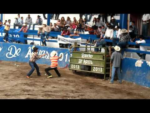 ¡PORRAZO! "El Musico" vs Juanito de Sta. Isabel