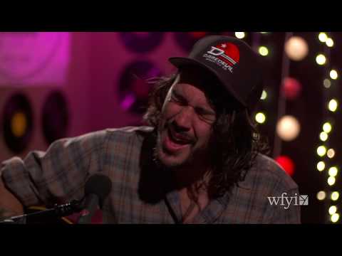 Richard Edwards - Full Performance (Small Studio Sessions)
