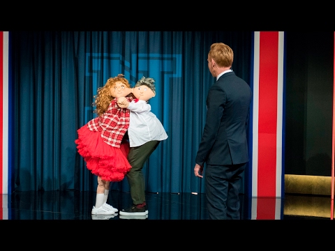 Joakim Ingversen med GENIAL entré i Natholdet