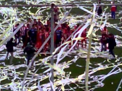 "Recibimiento Tatengue vs Sarmiento de Junin" Barra: La Barra de la Bomba &bull; Club: Unión de Santa Fe