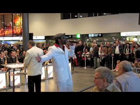 Reggie Saunders with Swiss Band - Airport Zurich 2010