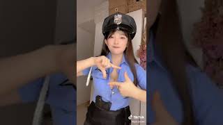 天木じゅんに取り調べられたい