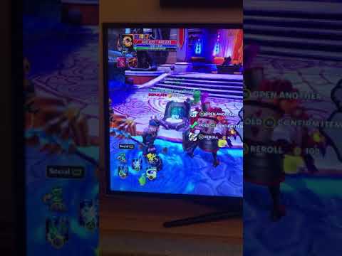 OPENING ALL MY GREEN DEFENDER CHESTS 🍀 - Dungeon Defenders 2 DD2