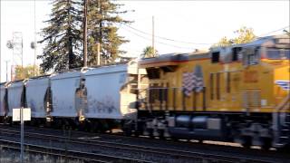 preview picture of video 'UPAC Freight Train in Redding,CA'