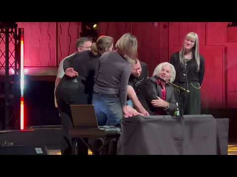 Steve Hogarth Warsaw 21-11-25 once in a lifetime 