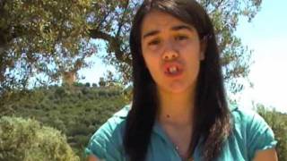 preview picture of video 'Nassira El Hadri, els joves ens impliquem'