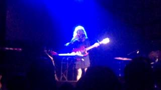 Juana Molina - Dias de esos (Cover de Totem)(Vivo en Rosario! Encuentro Nacional Mujeres del Rock)