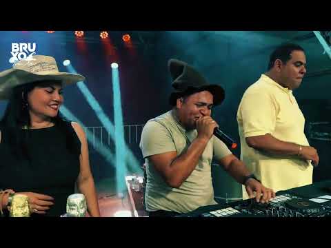 REVEILLON EM PORTO GRANDE - AMAPÁ TOM MIX AO VIVO