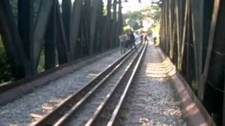 preview picture of video 'KTM Railway Walk - (Crossing) Bridge over Bukit Timah Rd (Rifle Range Rd) [market2garden]'