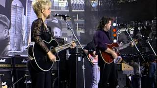 Lorrie Morgan - A Picture of Me (Without You) (Live at Farm Aid 1992)