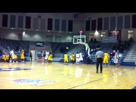 IMG_0937[1].MOV  Sindarius Thornwell & Allerik Freeman Lancaster HS vs Olympic HS