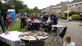 preview picture of video 'stemelpost franeker Elfstedentocht voor motoren, auto's en  trikes  2014'
