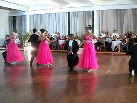 Naira antunes - Valsa 15 anos - Salãozinho - Júlia Martins - 19.11.2011