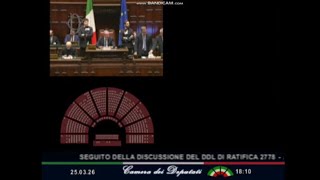 Applauso in Aula a Montecitorio alla notizia delle dimissioni di Santanchè
