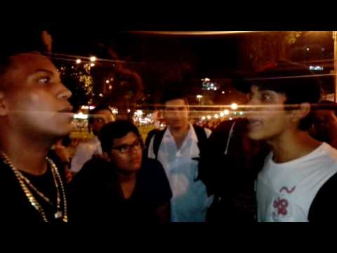 ZIKA vs NINO - BATALLA DE RAP EN EL PARQUE KENNEDY