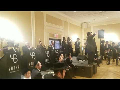 Levy Falkowitz • The Shira Choir • Yanky Briskman Production