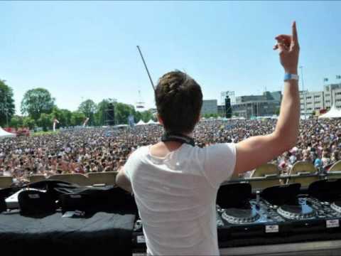 Dannic & Sick Individuals vs Krewella - We Are The Blueprint (Todos Mashup)