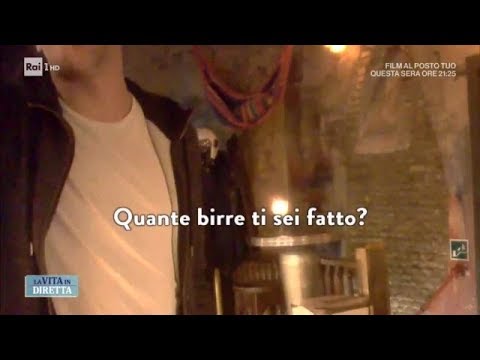 Alcolizzato forte bere il trattamento Terapia di sindrome di astinenza dello schema