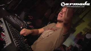 Armin van Buuren vs. Racoon - Love You More (Armin Only 2005)