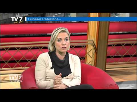 Tv7 con Voi del 09/04/2015 - I sindaci protestano (2 di 3)
