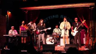 Sweet Dreams cover Sweet Little Bloodhound SLB Cutting Room