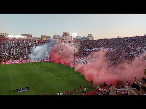 "Recibimiento de HURACÁN en el clásico | Yo soy de la quema vago y atorrante | Huracán vs San Lorenzo" Barra: La Banda de la Quema • Club: Huracán