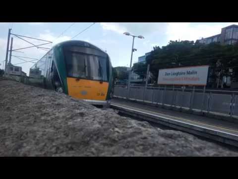 IE 22000 Class DMU NO 22007 Leaving Dun Laoghaire platform 3 With Horns