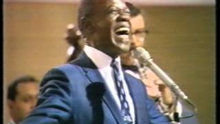 © LOUIS ARMSTRONG - Blueberry Hill - 'Back Home Again'  - What a wonderful world.TV 1969.