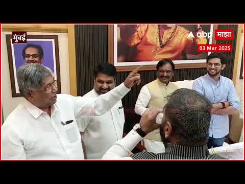 Chandrakant Patil Chocolate : चंद्रकांतदादा दानवेंच्या दालनात, आदित्य ठाकरेंना दिली चॉकलेट