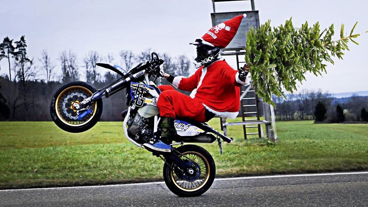 Getting a christmas tree - Like a querly