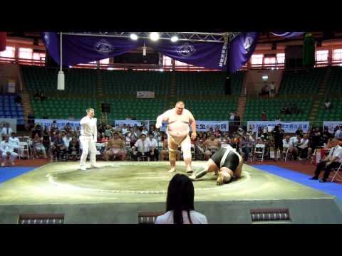 1030831 sumo world championship MGL Team