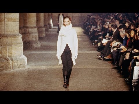 DRIES VAN NOTEN 028 Women’s Autumn/Winter 1999-2000 Fashion Show