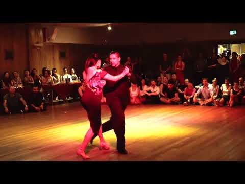 Maria Ines Bogado y Roberto Zuccarino (vals)