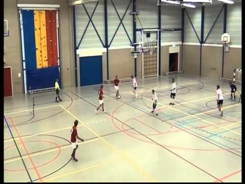 Urk 2 - Excelsior'31 2   (Oefenwedstrijd  zaal )