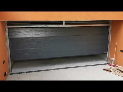 Hormann LPU 40 гаражна врата RAL7016 антрацит