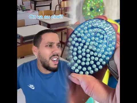 Il lui sort le grand jeu la mais ça se passe pas comme prévu.. 😂 #humour #sketch #drole #ecole