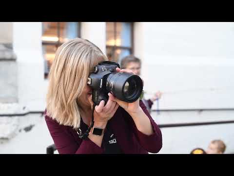 Behind the Scenes on Picture Day