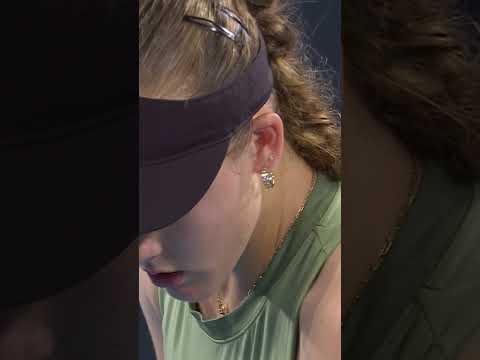 Andreeva interrupted by train horn... TWICE! 🚂 🤣