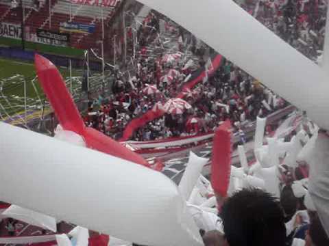 "ENTRA LA BANDA DE LA QUEMA VS SAN SILENCI0" Barra: La Banda de la Quema • Club: Huracán