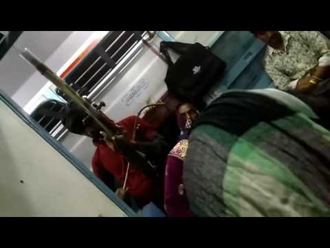 Amazing Indians talent in train