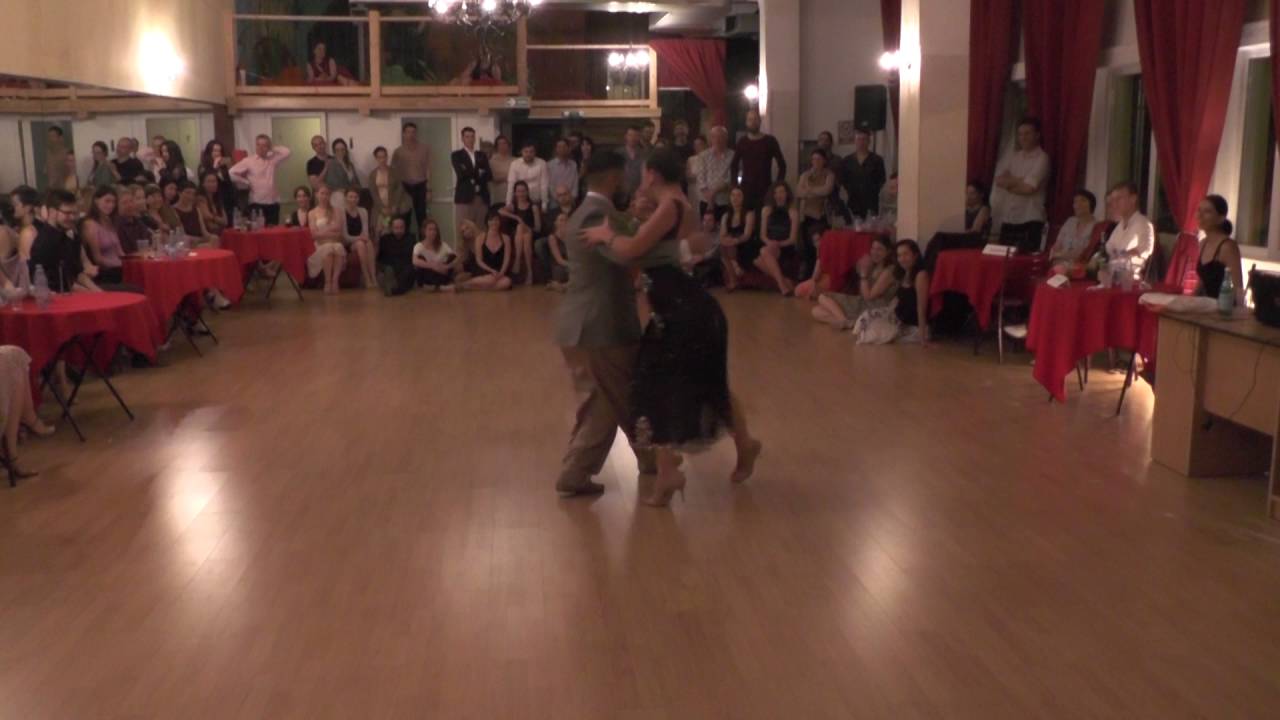 Virginia Pandolfi y Jonatan Aguero White Tango Nights 2016 5/5