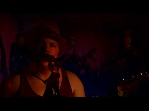 Kapteeni On Humalassa - Aristopolis
