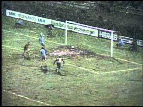 Video divertenti   Calcio   il re della sfiga